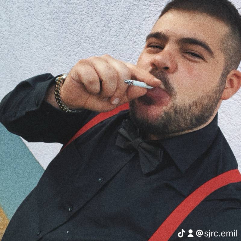 https://tr.fivedate.com dating Emil1904 in Karadağ