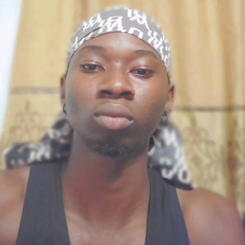 https://tr.fivedate.com dating Ayomiie in Nijerya