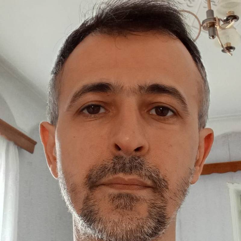 https://tr.fivedate.com dating EminSA in Azerbaijan