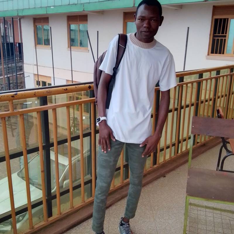 https://tr.fivedate.com dating Charles in Uganda