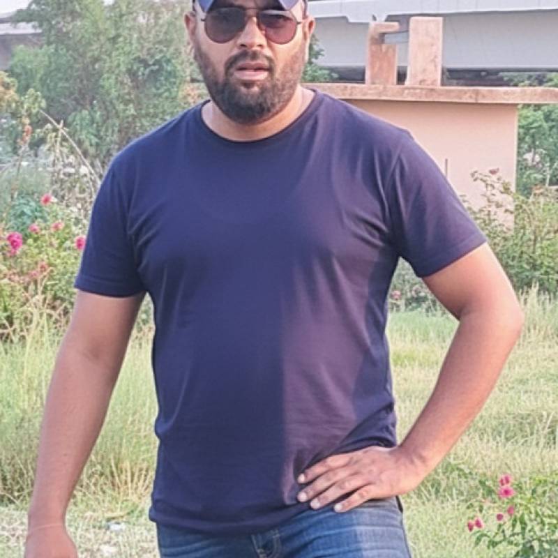 Ashekvir47431 dating