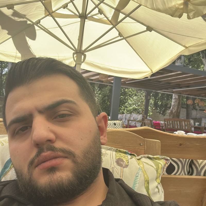 Huseinkasem12952 dating