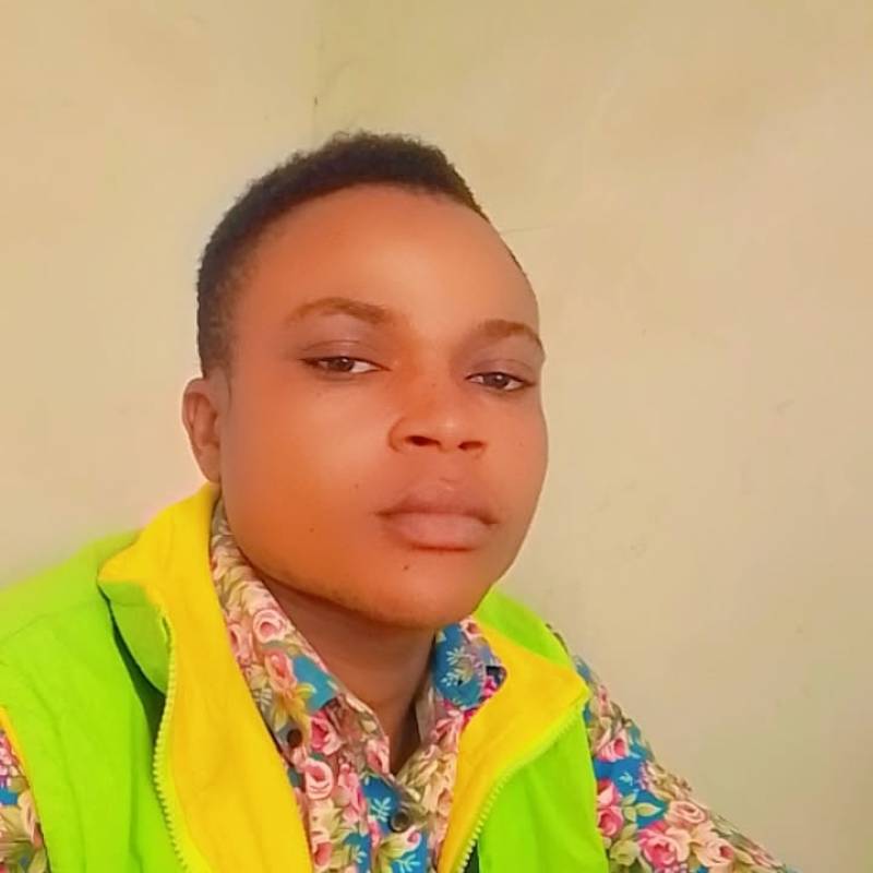 CHRISTOPHER46585 dating