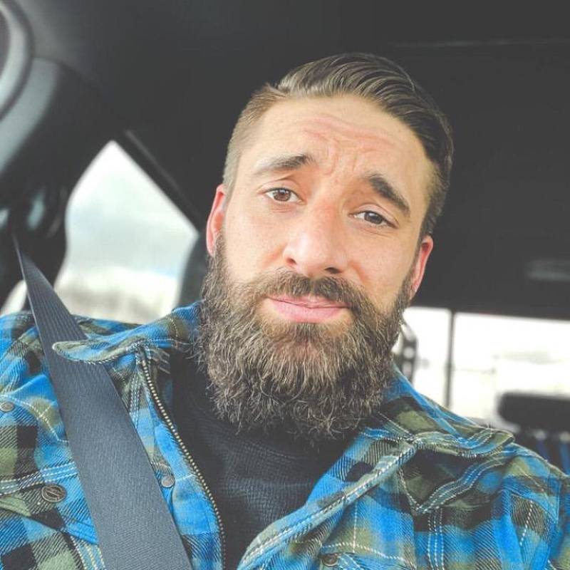 JustinRonald67356 dating