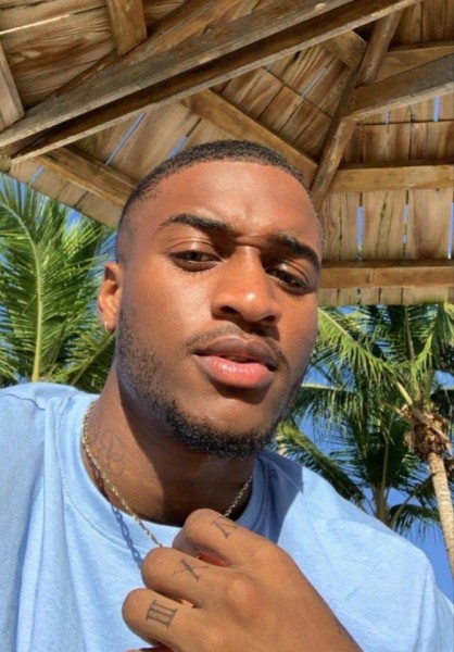 TravisMedal40375 dating