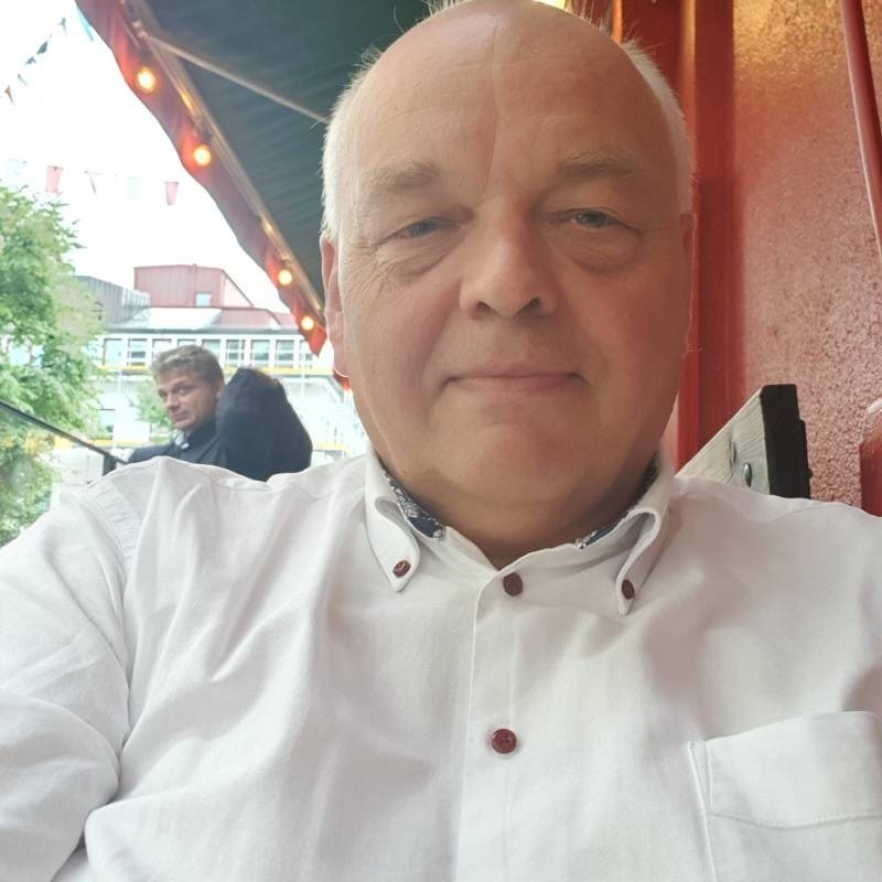 Magnus79020 dating
