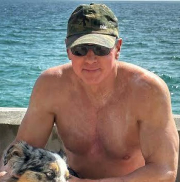 Bryant65226 dating