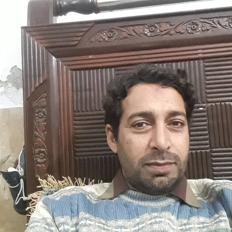 Aamir19047 dating