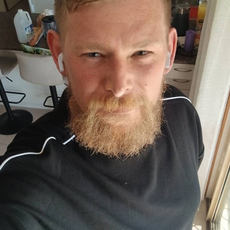 DAVID45034 dating