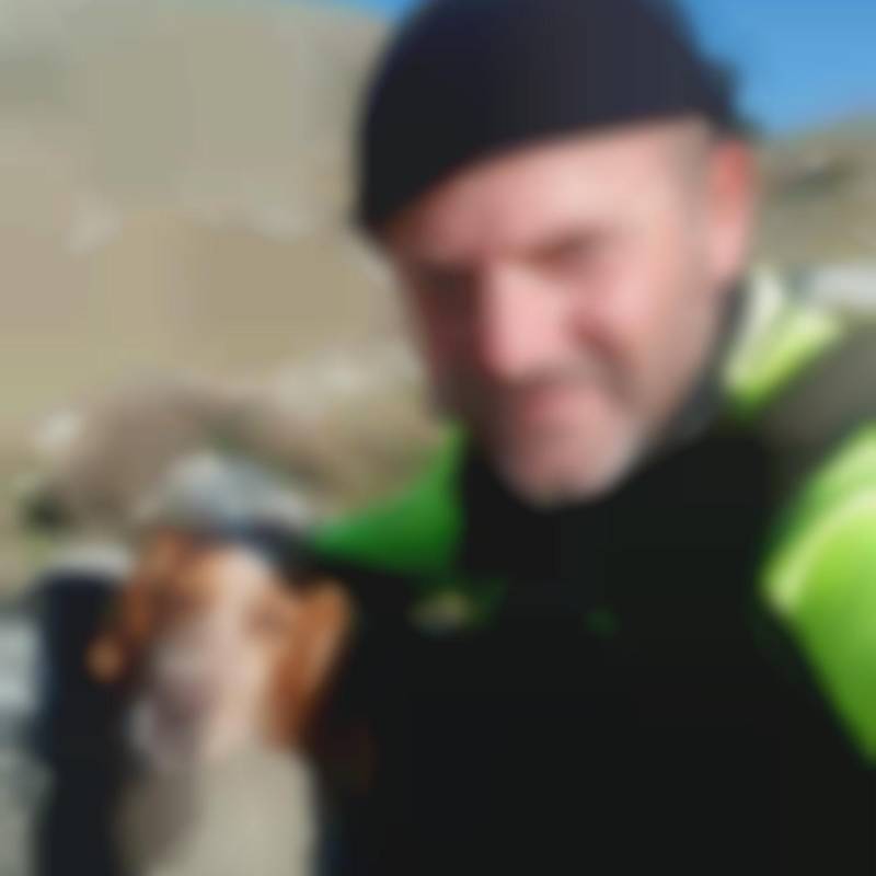 ZEUSTHEGREEK2002 dating